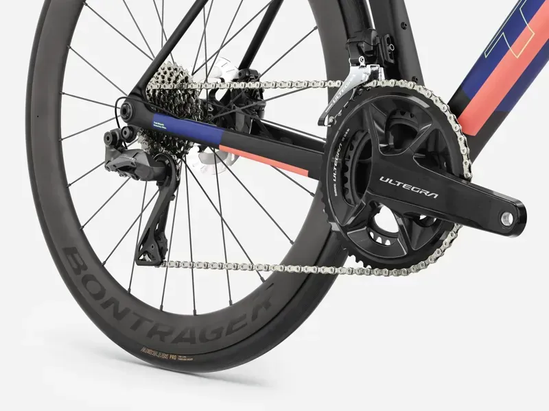 Trek Madone SL 7 Gen 8 Road Bike in Matte Cobalt Blue/Trek Black/Living Coral-5