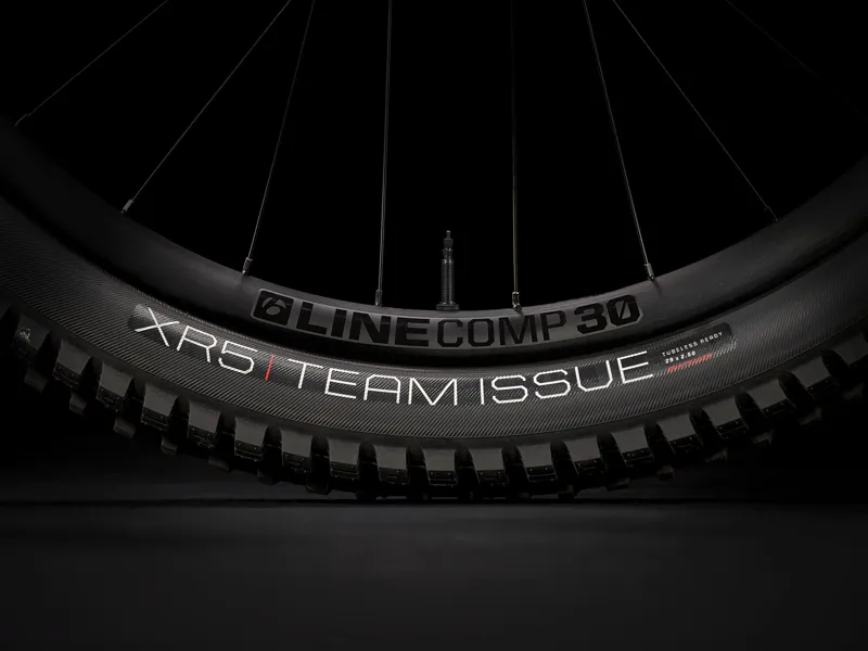 Trek Slash 8 Full Suspension Mountain Bike in Marianas Blue-1