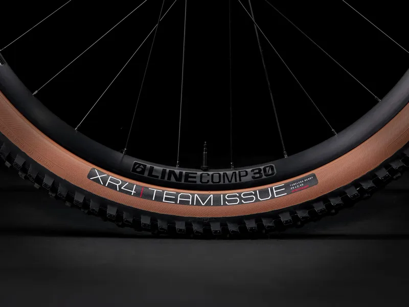 Trek Top Fuel 8 XC Mountain Bike in Olive Green-2