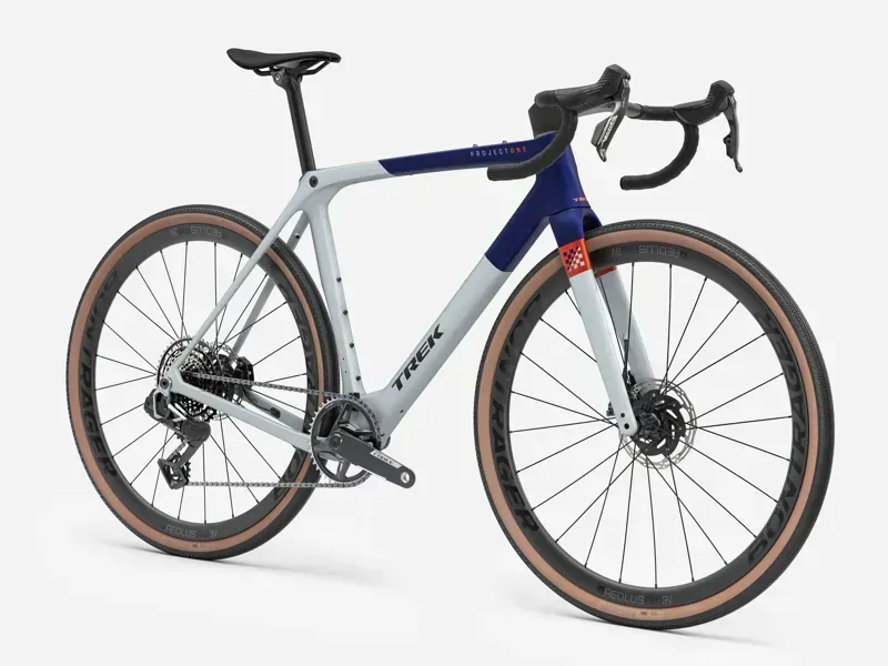 Trek Checkmate SLR 7 AXS Gravel Bike in Hex Blue/Plasma Grey Pearl-4
